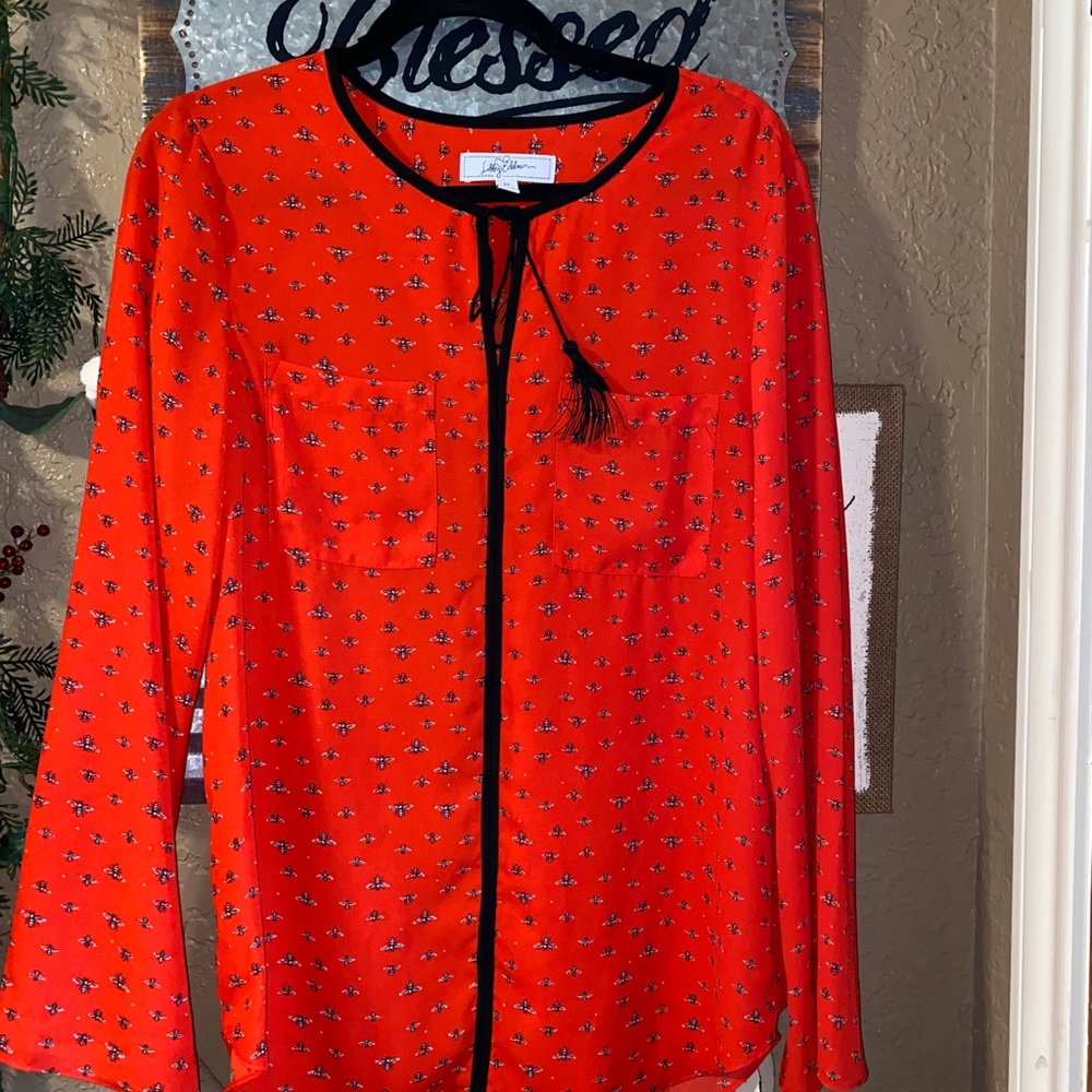Libby Edelman Red Top With Bees Size Medium NWOT